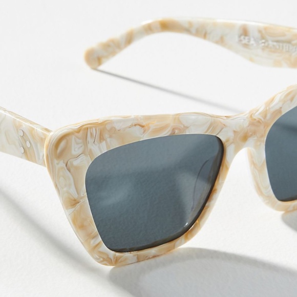 Anthropologie I-SEA Olive Cat-Eye Sunglasses - Picture 3 of 7